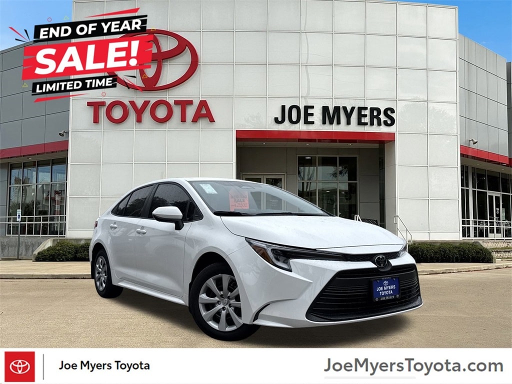 2026 Toyota Corolla LE