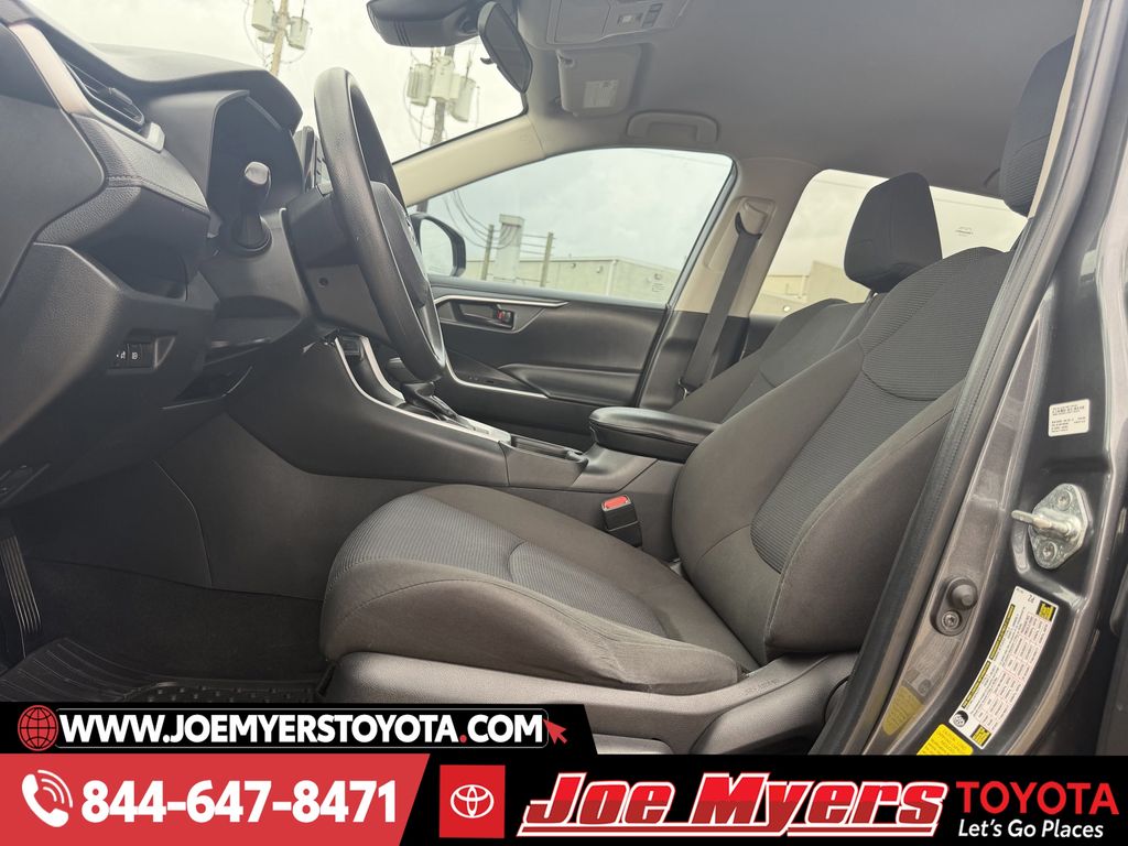 Used 2022 Magnetic Gray Metallic Toyota LE image 26