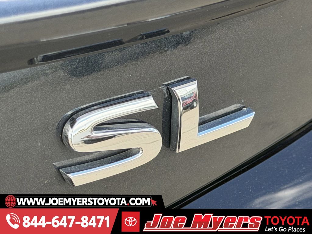 Used 2022 Storm Blue Metallic Nissan 2.5 SL image 11