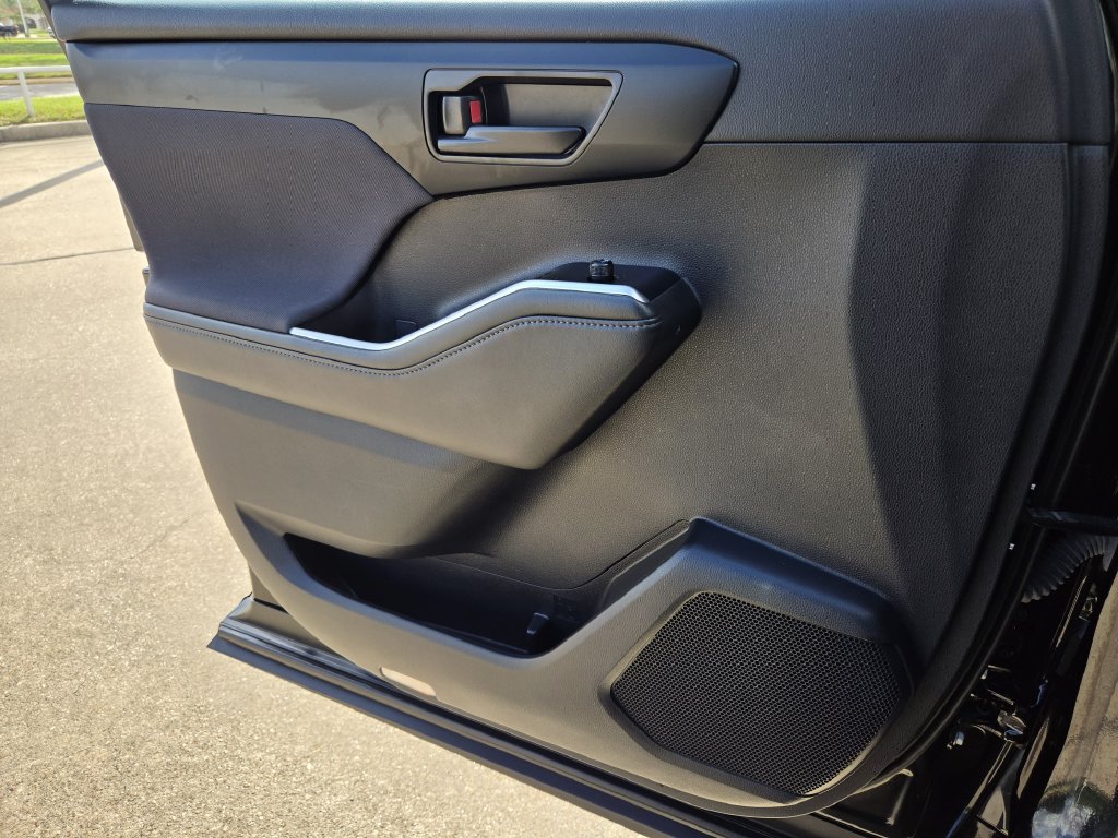 Used 2025 Midnight Black Metallic Toyota LE image 26