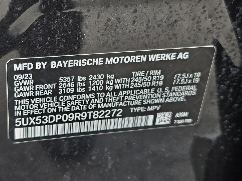 Used 2024 Dark Graphite Metallic BMW xDrive30i image 32