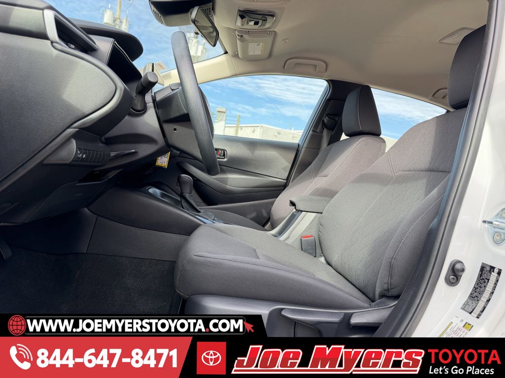 Certified Used 2026 Pearl Toyota LE image 26