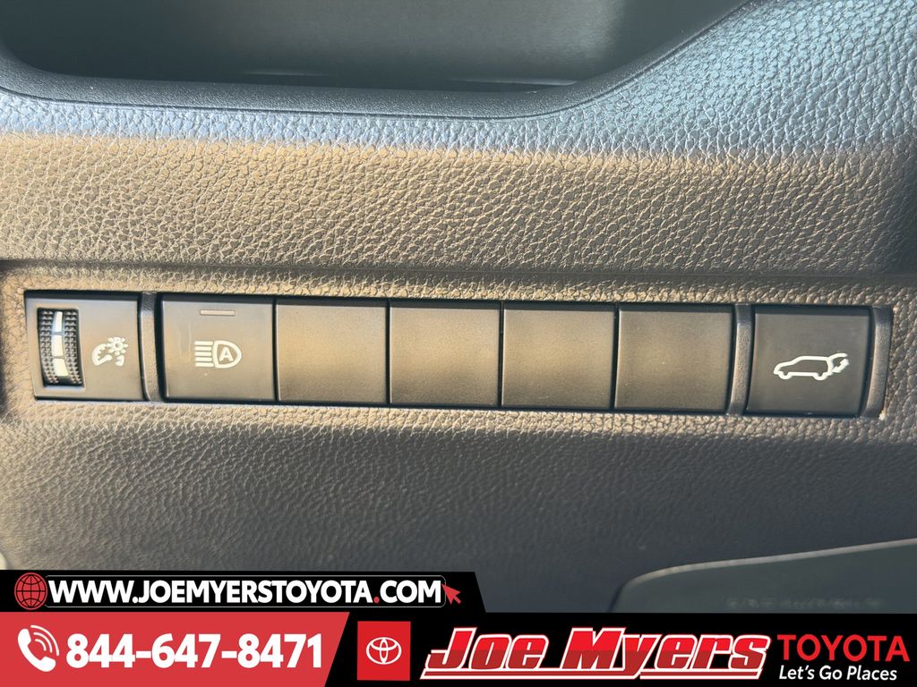 Used 2024 Midnight Black Metallic Toyota XLE Premium image 25