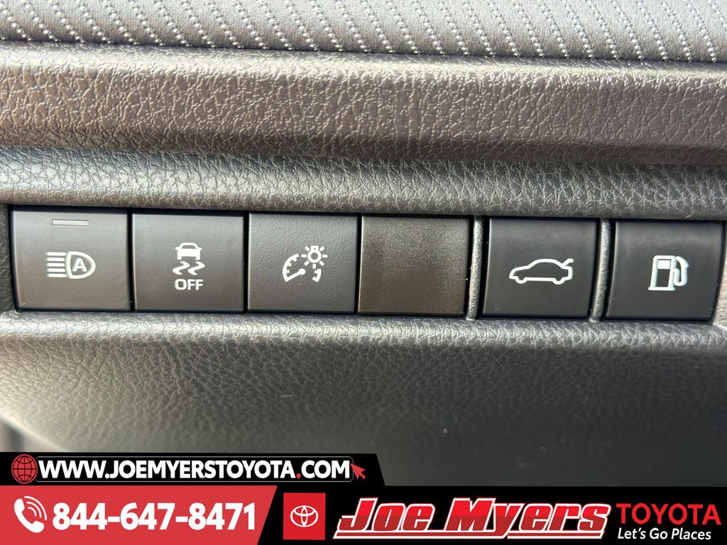 Used 2025 Ice Toyota SE image 25