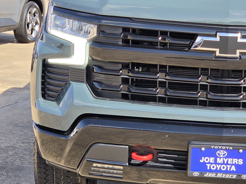 Used 2025 Cypress Gray Chevrolet LT Trail Boss image 5
