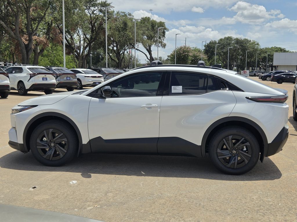 New 2026 Wind Chill Pearl Toyota SE image 6