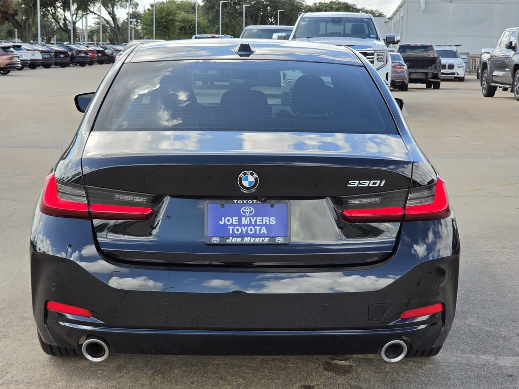 Used 2024 Black Sapphire Metallic BMW 330i image 8