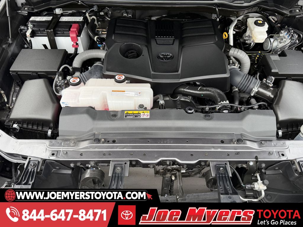 Used 2025 Gray Toyota SR5 image 30
