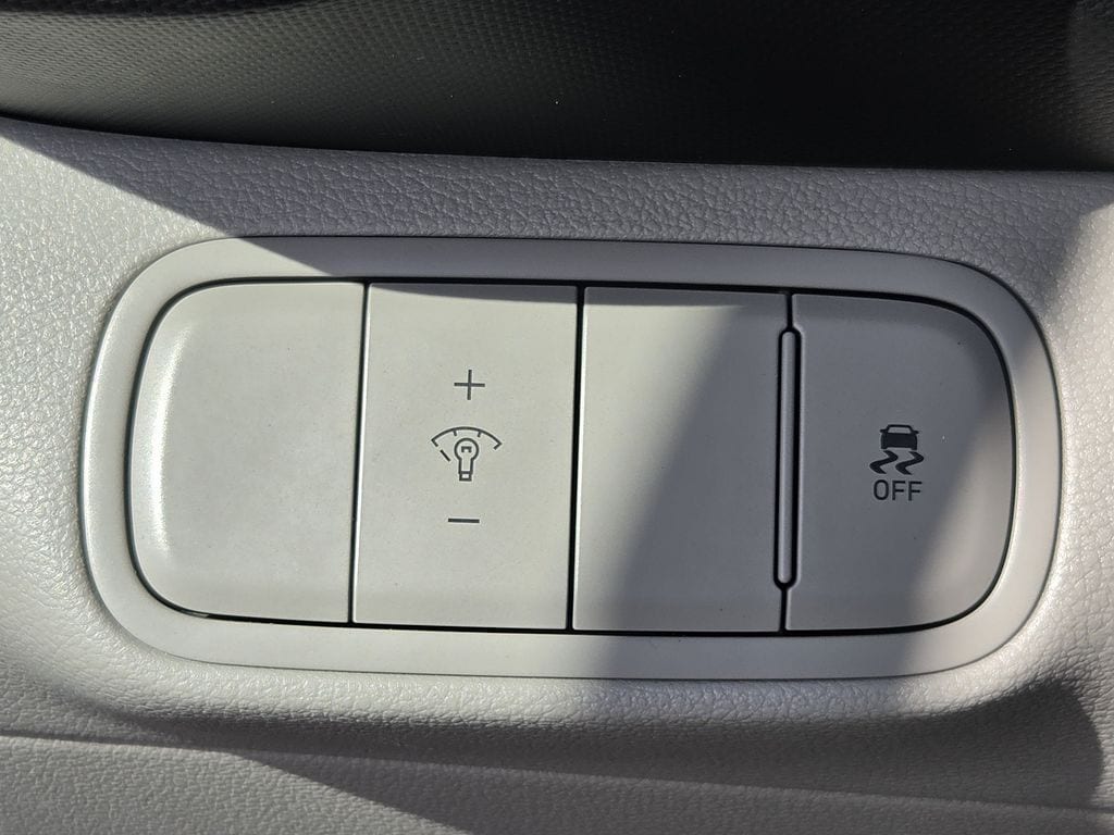 Used 2026 Intense Blue Hyundai SEL image 24