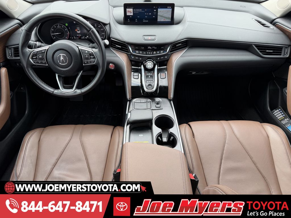 Used 2023 Majestic Black Pearl Acura Advance image 13