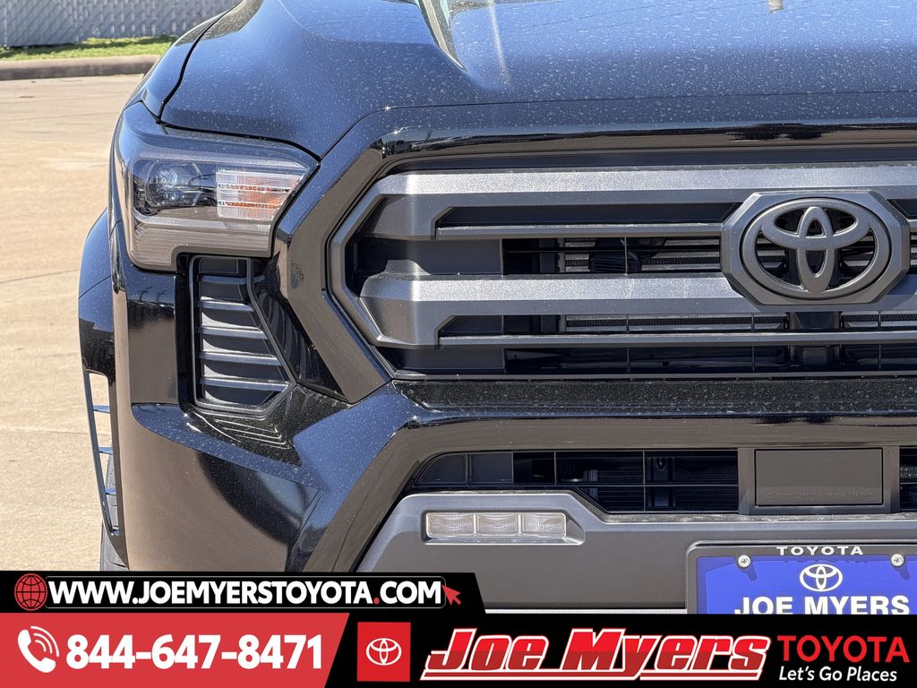 New 2026 Black Toyota SR5 image 5