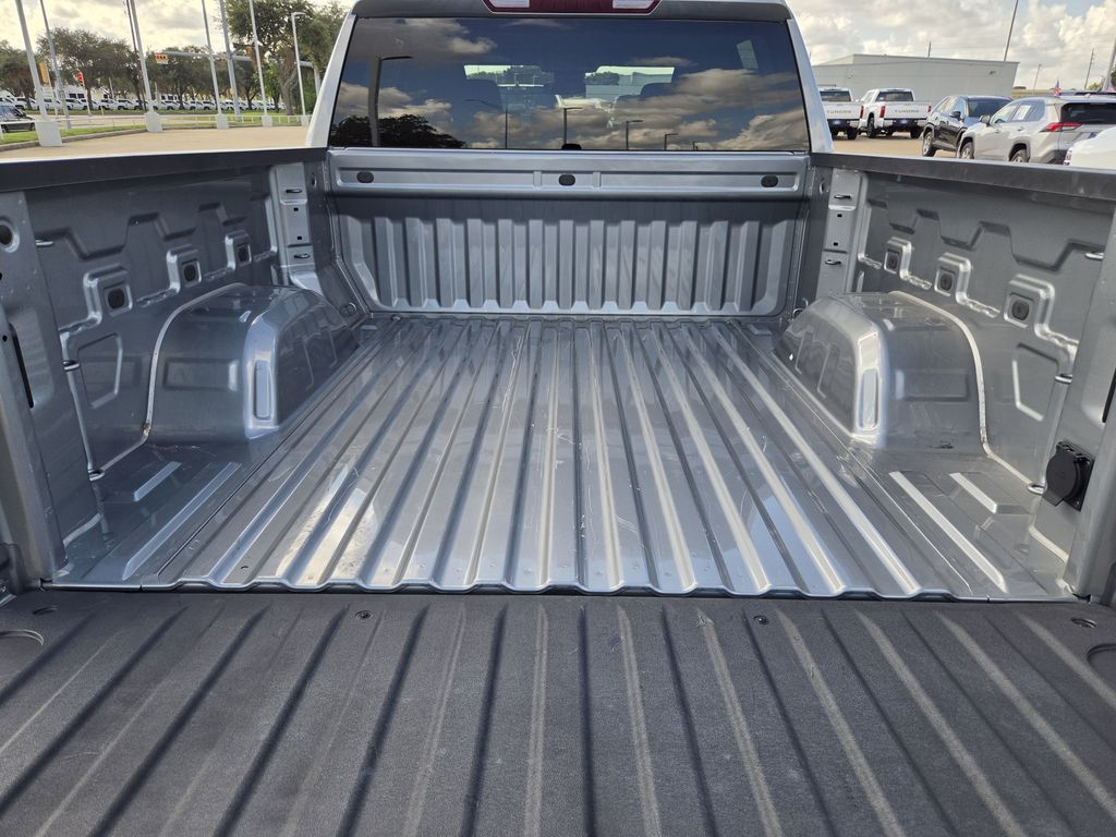 Used 2024 Sterling Gray Metallic Chevrolet LT image 29
