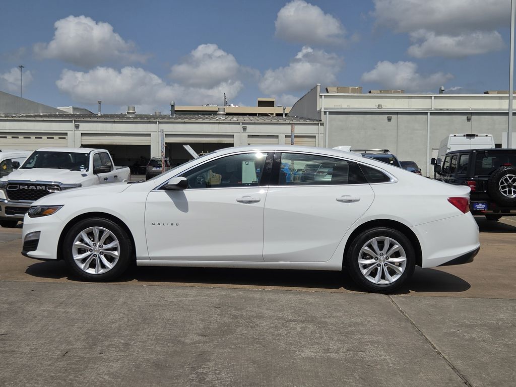 Used 2025 Summit White Chevrolet LT image 6