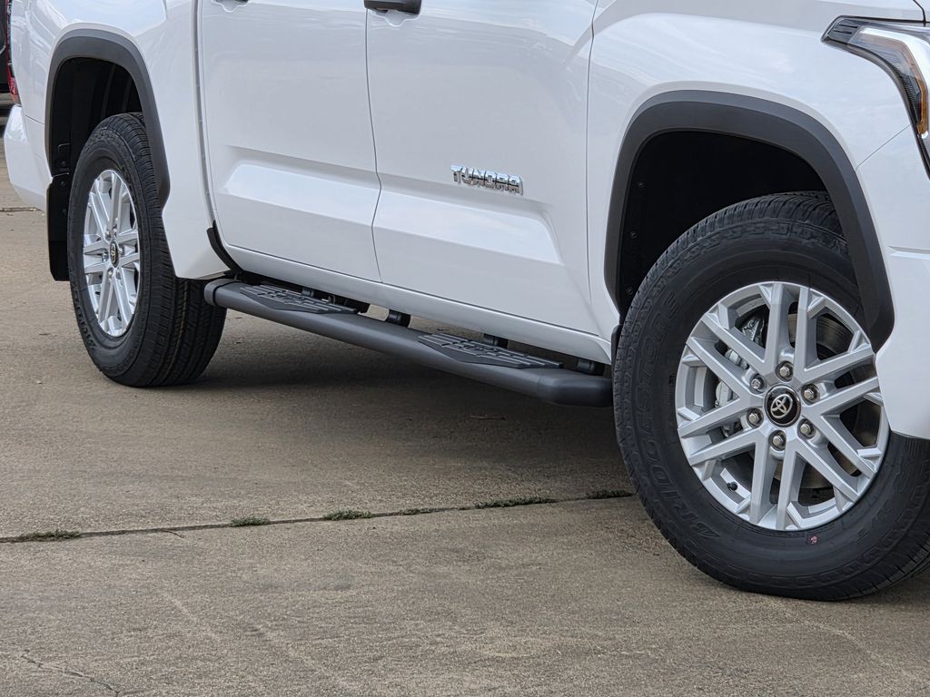 New 2026 Ice Cap Toyota SR5 image 11
