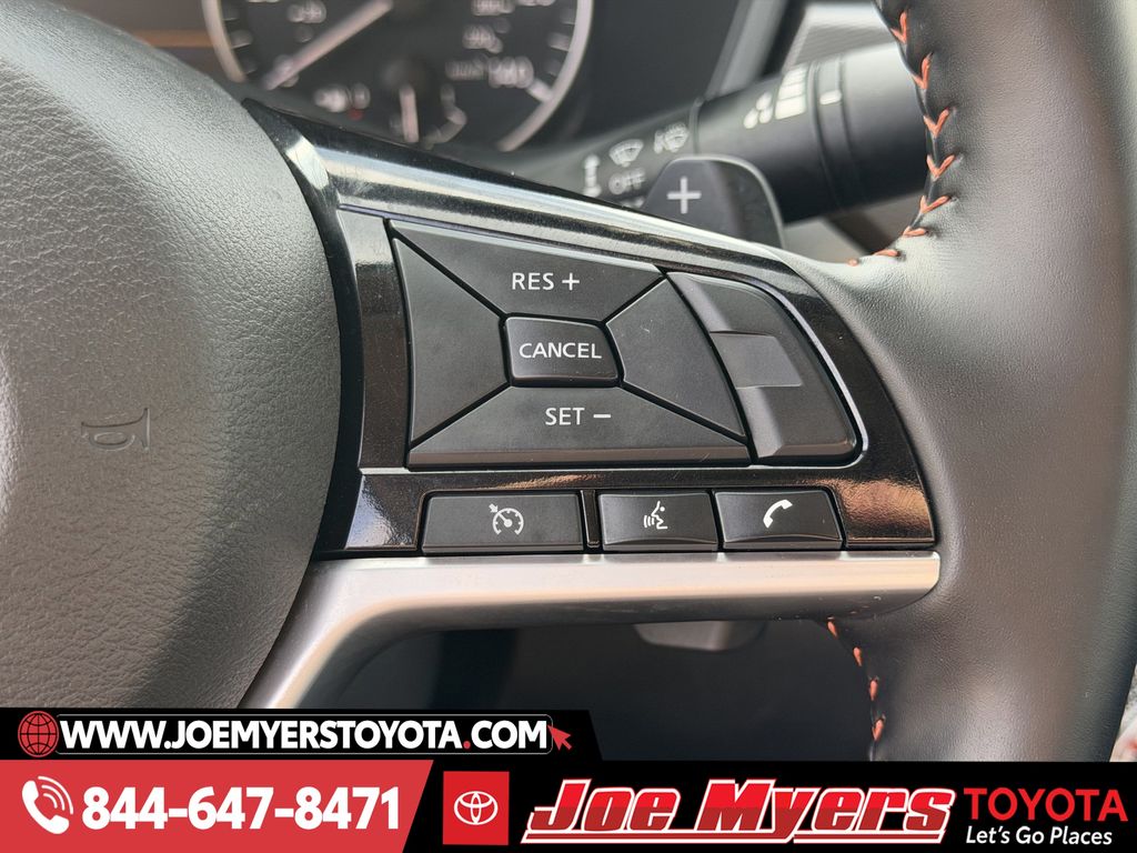 Used 2025 Super Black Clearcoat Nissan 2.5 SR image 23