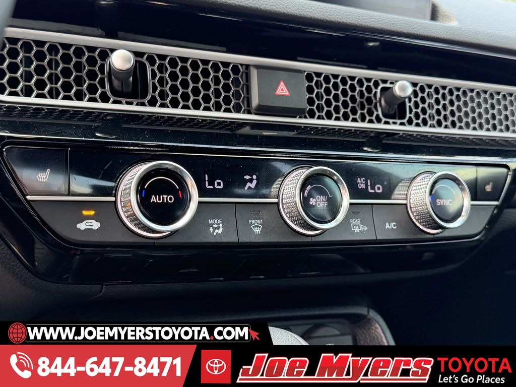 Used 2025 Meteorite Gray Metallic Honda Sport Touring image 20