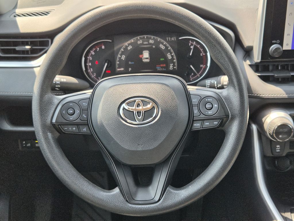 Used 2025 Silver Sky Metallic Toyota XLE image 15