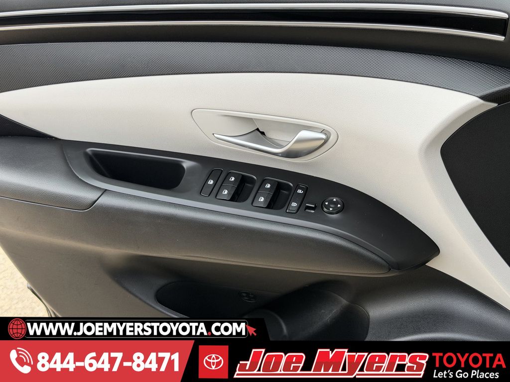 Used 2024 Black Pearl Hyundai SEL image 26