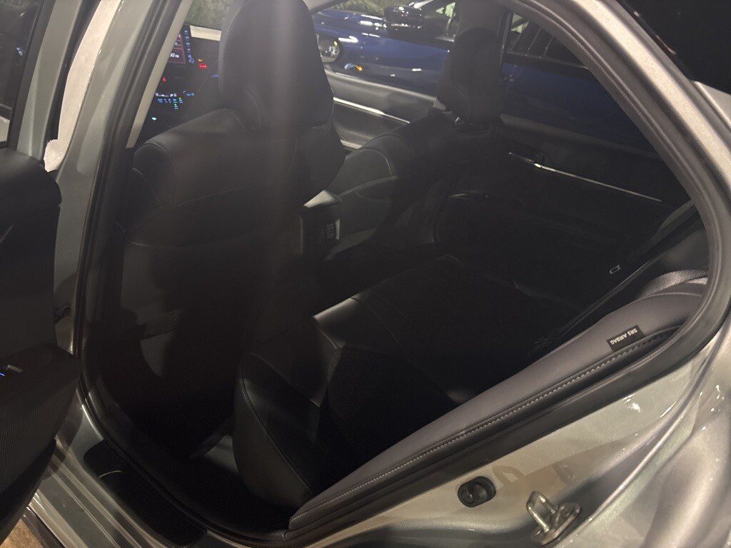 2023 Toyota Camry XSE photo 4