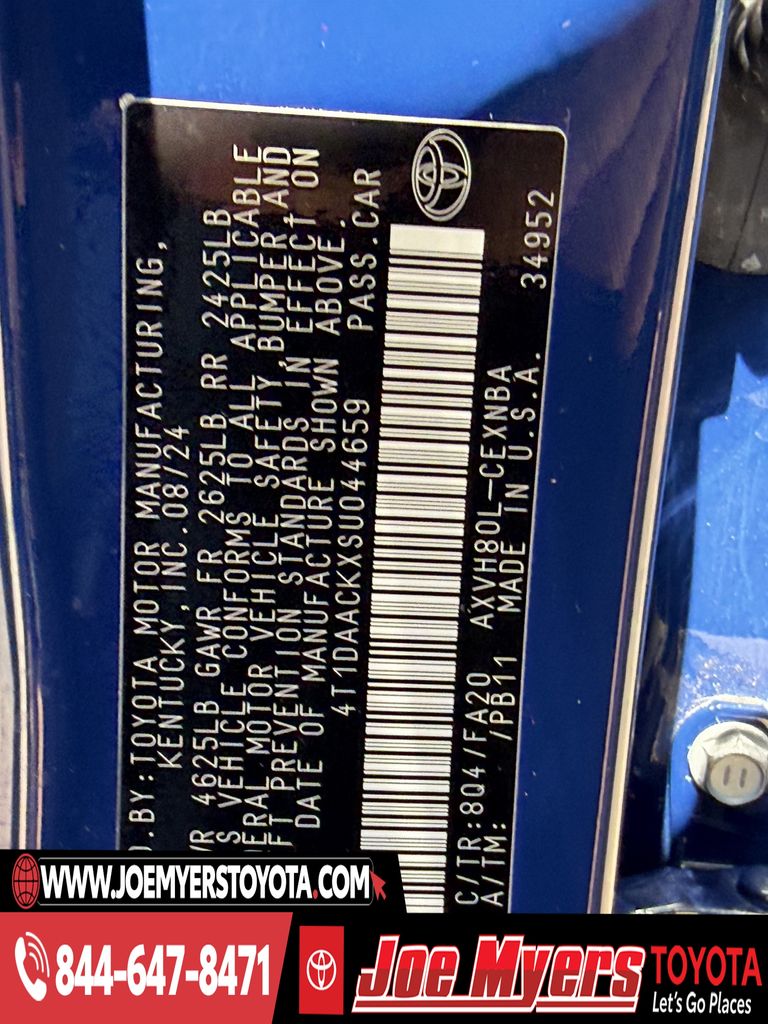 Used 2025 Reservoir Blue Toyota LE image 31