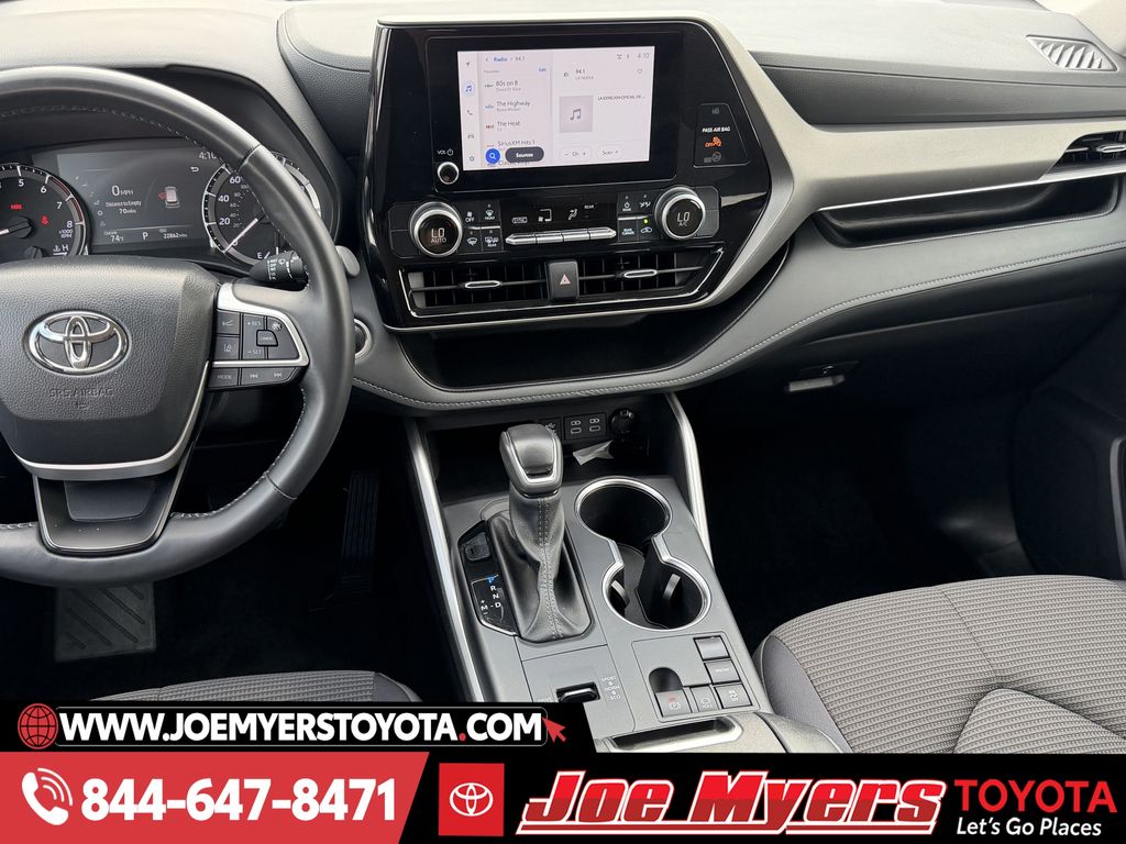 Used 2025 Blueprint Toyota LE image 17