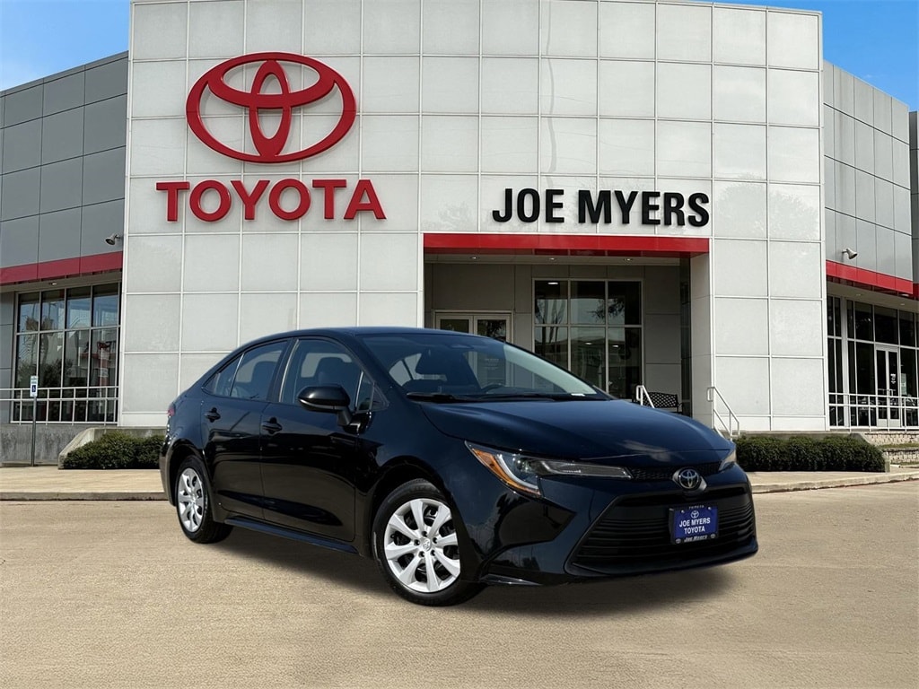Used 2024 Toyota Corolla LE Sedan