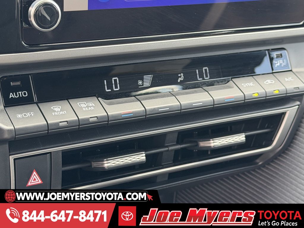 Used 2025 Ice Cap Toyota SE image 20
