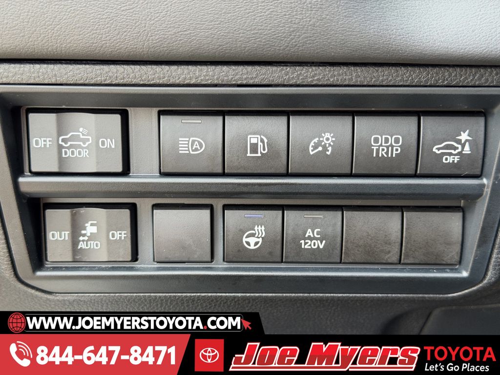 Used 2024 Ice Cap Toyota Platinum image 25