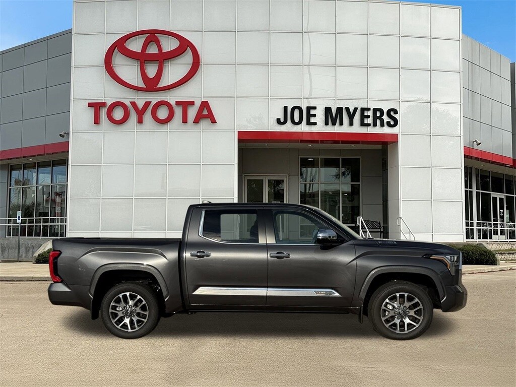 2025 Toyota Tundra 1794 Edition CrewMax photo 3