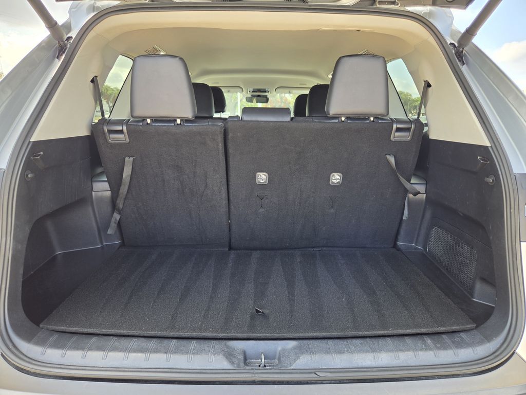 Used 2025 Celestial Silver Metallic Toyota XLE image 30