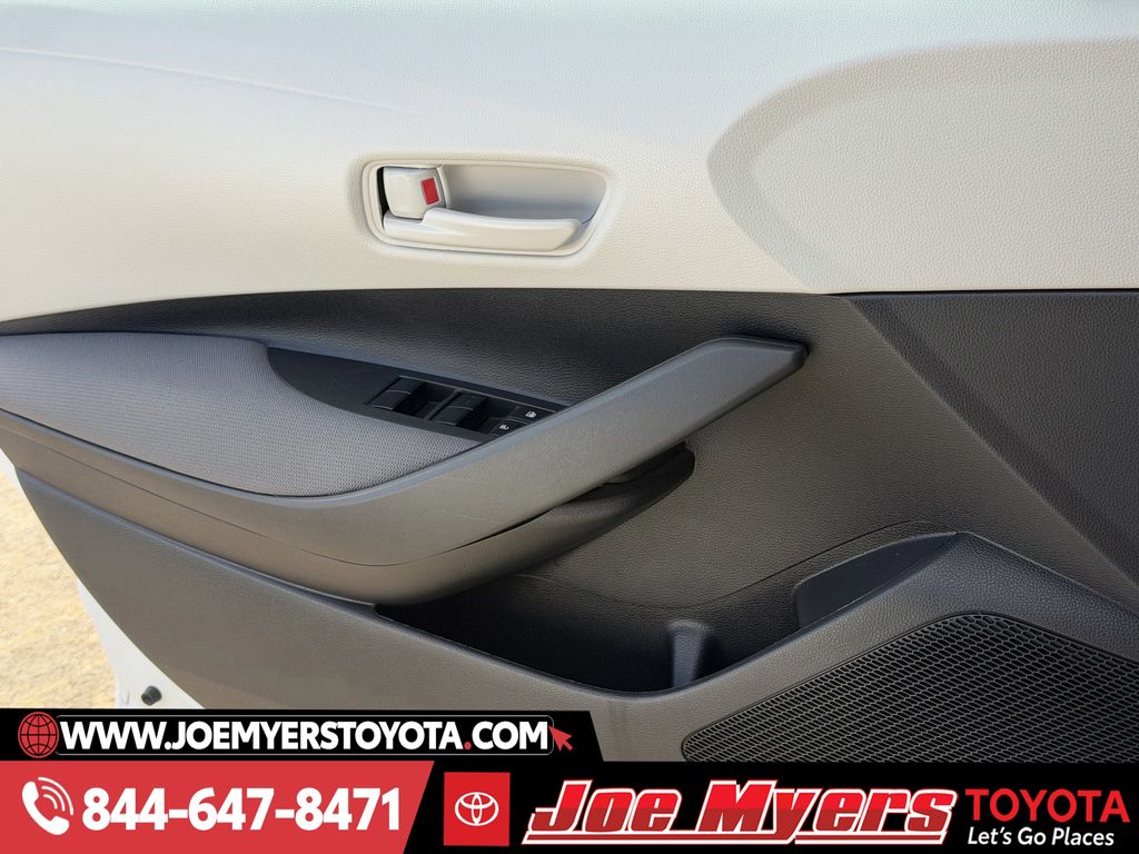 Used 2024 Ice Toyota LE image 25