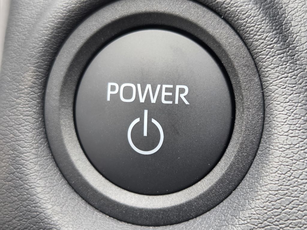 New 2026 Wind Chill Pearl Toyota XSE image 21