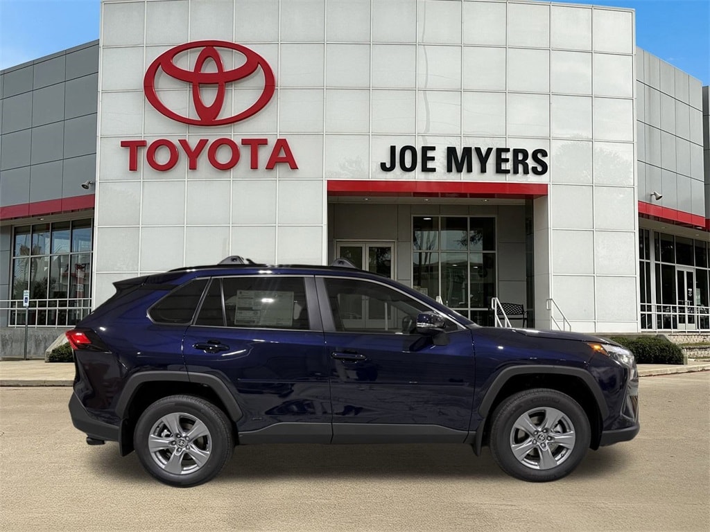 New 2025 Toyota RAV4 Hybrid XLE SUV