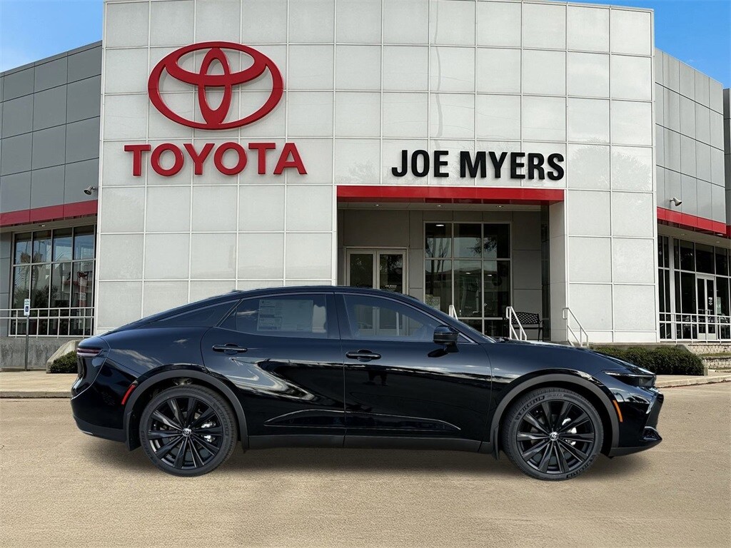 2026 Toyota Crown photo 3