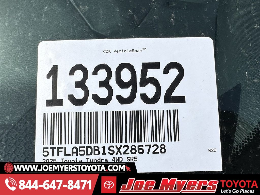 2025 Toyota Tundra SR5 - Photo 19
