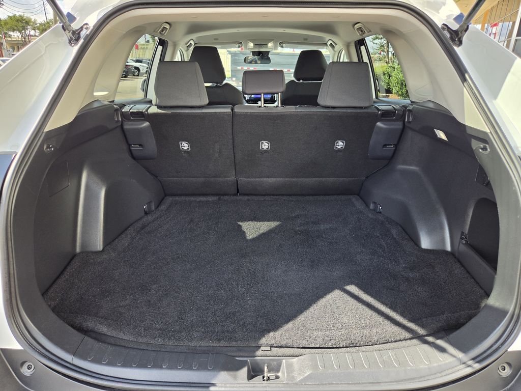 Used 2025 Ice Toyota XLE image 30