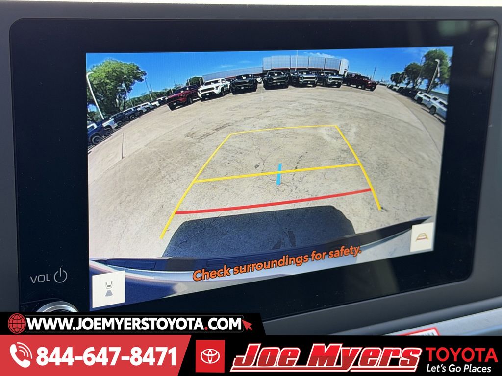 New 2026 Ice Cap Toyota SR5 image 17