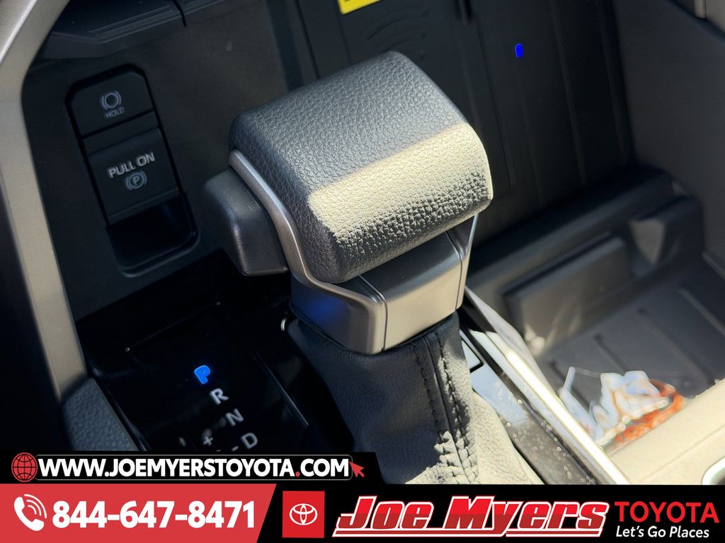 New 2026 Midnight Black Toyota SR5 image 19