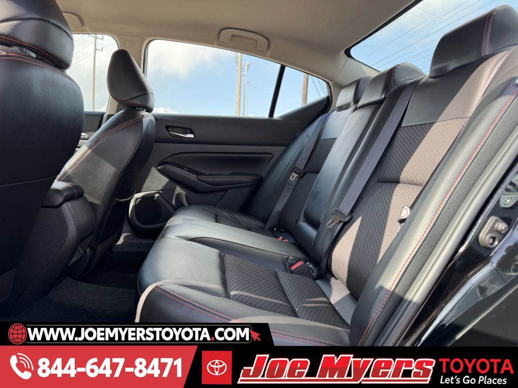 Used 2025 Super Black Clearcoat Nissan 2.5 SR image 29