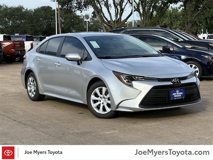 2025 Toyota Corolla LE Sedan