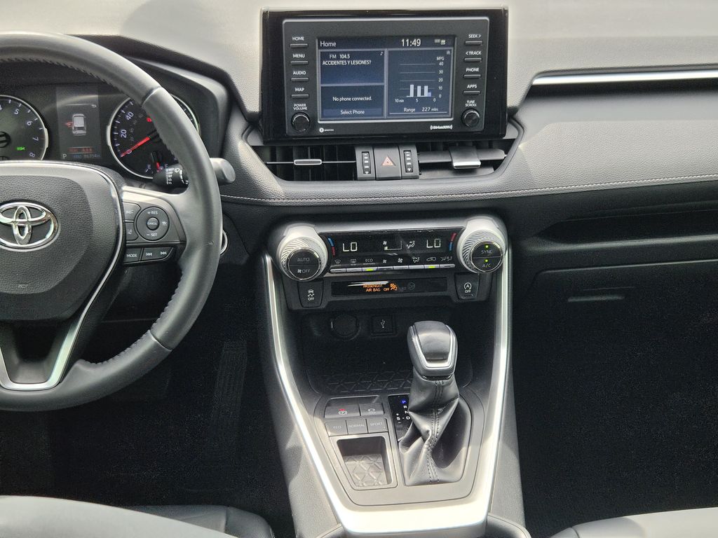 Used 2020 Blueprint Toyota XLE Premium image 17