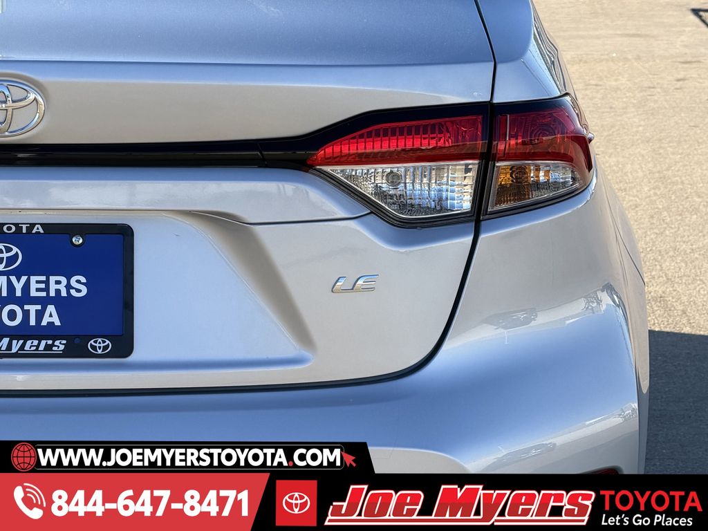 Certified Used 2026 Classic Silver Metallic Toyota LE image 9