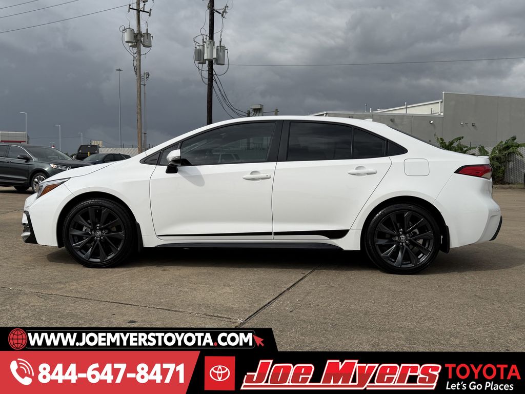 Certified Used 2026 Ice Cap Toyota SE image 6