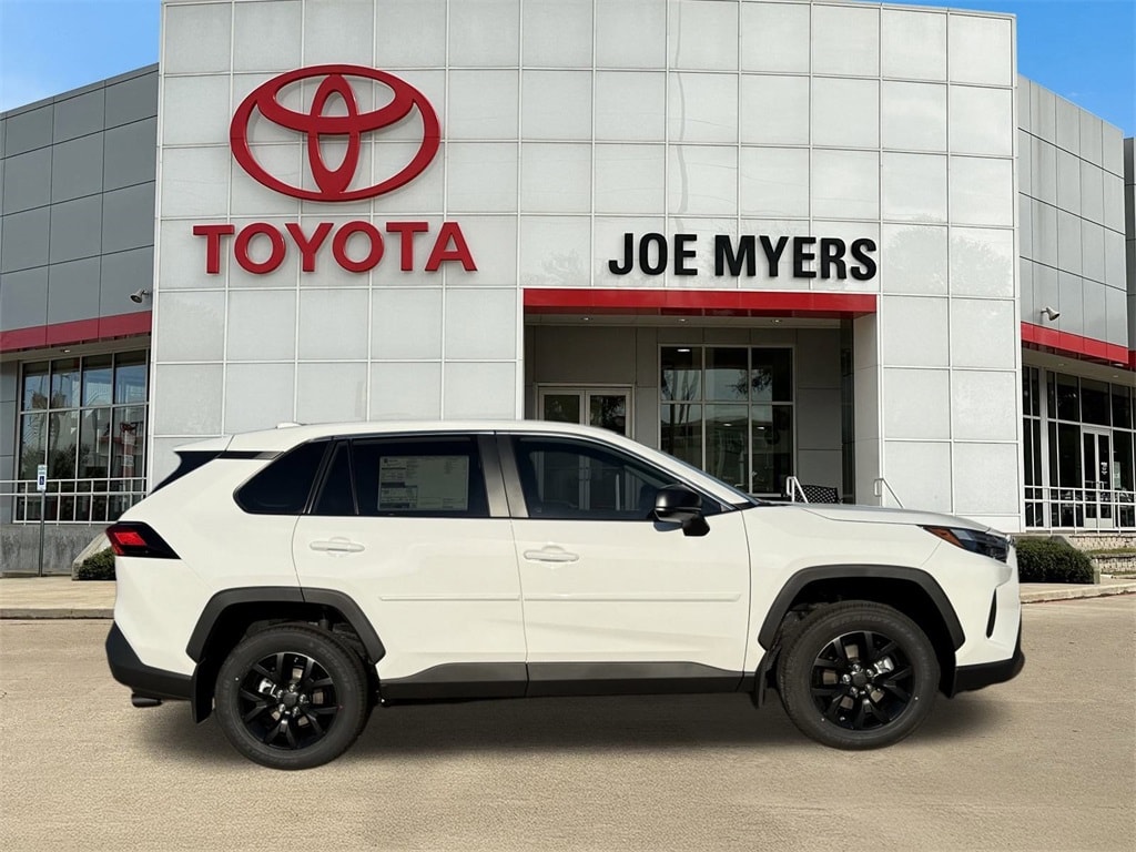 New 2025 Toyota RAV4 LE SUV