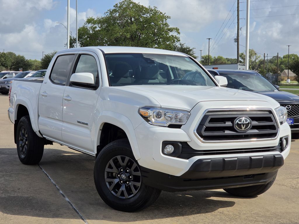 Used 2023 Ice Toyota SR5 image 2
