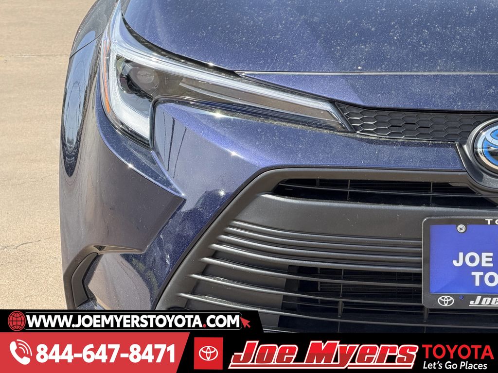 Used 2025 Blueprint Toyota LE image 5