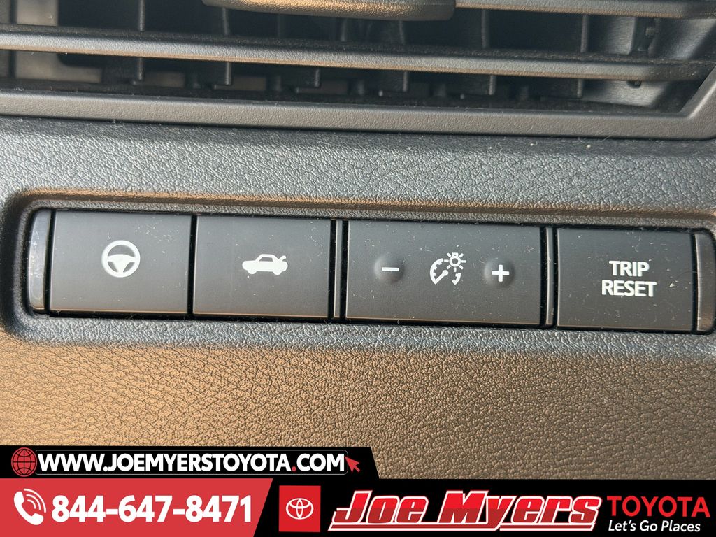 Used 2022 Storm Blue Metallic Nissan 2.5 SL image 25