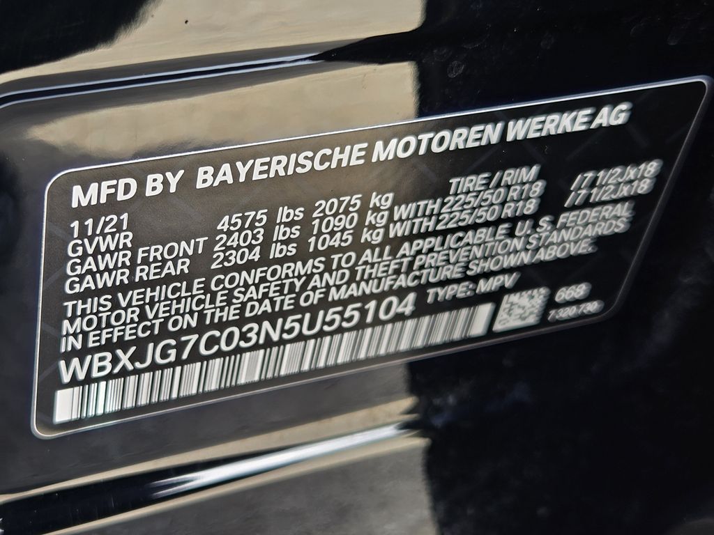 Used 2022 Jet Black BMW sDrive28i image 31