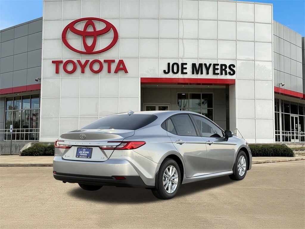 New 2026 Toyota Camry LE Sedan