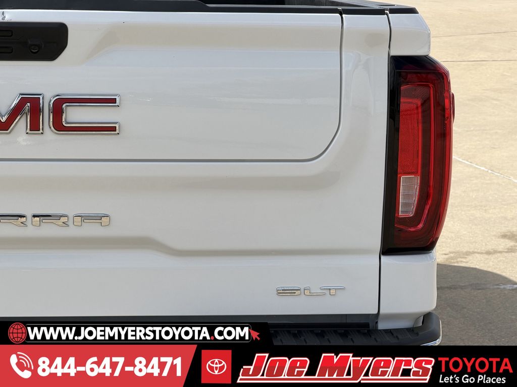 Used 2024 Summit White GMC SLT image 9